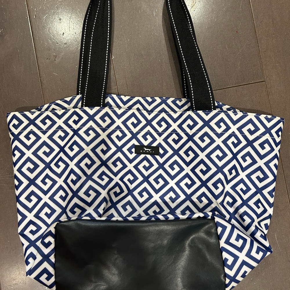 Scout Navy and White Patterned Tote Bag